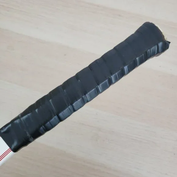 PRO KENNEX Ceramic Pro 90  (4 3/8" Grip) Good Condition - Picture 13 of 16